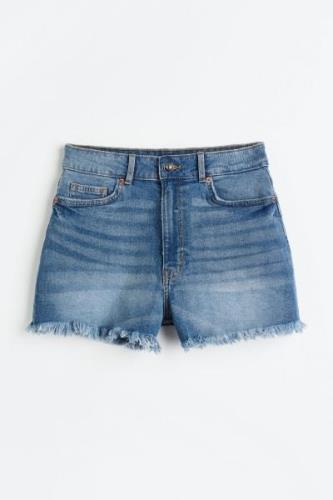 H&M Jeansshorts High Waist Blau in Größe 32. Farbe: Denim blue