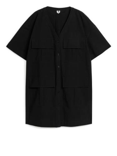 Arket Utility Dress Black, Alltagskleider in Größe XS