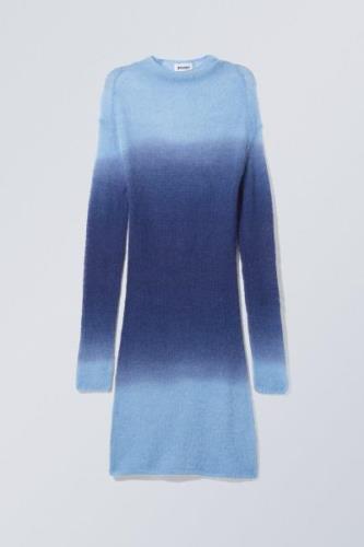 Weekday Strickkleid Tini Blau, Alltagskleider in Größe L. Farbe: Blue