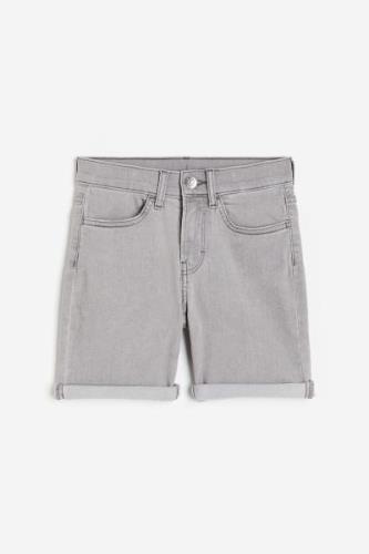 H&M Jeansshorts Slim Fit Grau in Größe 164. Farbe: Grey