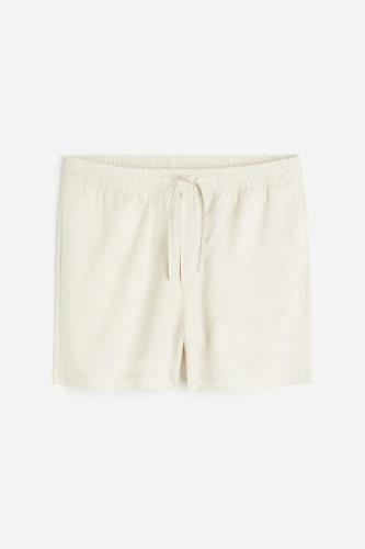 H&M Shorts aus Lyocell Regular Fit Helles Greige in Größe L. Farbe: Li...