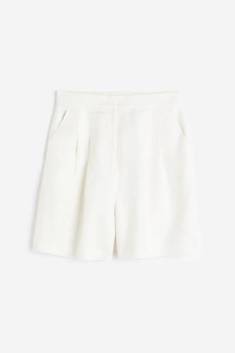 H&M Shorts aus Leinenmix Weiß in Größe 48. Farbe: White