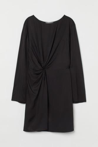 H&M Drapiertes Kleid Schwarz, Party kleider in Größe 34. Farbe: Black