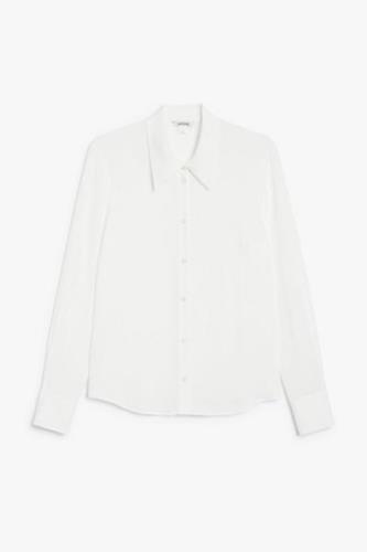 Monki Weißes Hemd mit Knopfleiste Weiß, Freizeithemden in Größe S. Far...