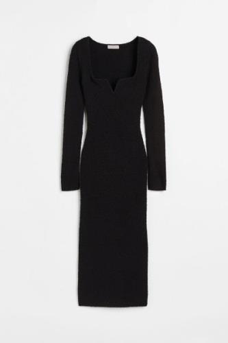 H&M Kleid aus Boucléstrick Schwarz, Alltagskleider in Größe L. Farbe: ...