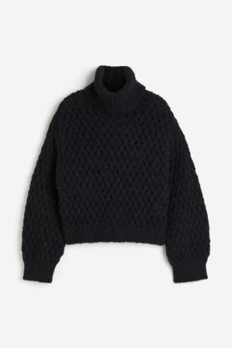 H&M Rollkragenpullover Schwarz in Größe M. Farbe: Black