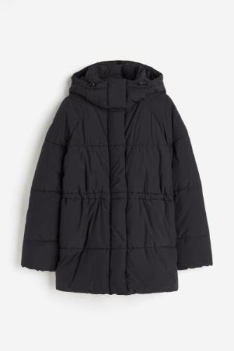 H&M Puffer Jacket mit Kapuze Schwarz, Jacken in Größe XL. Farbe: Black