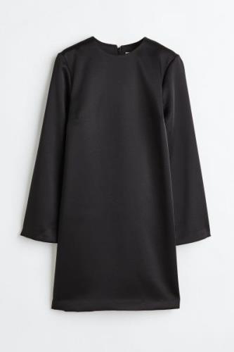 H&M Langarmkleid Schwarz, Alltagskleider in Größe M. Farbe: Black