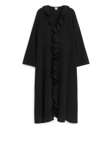 Arket Rüschenkleid Schwarz, Alltagskleider in Größe 34. Farbe: Black