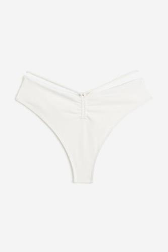 H&M Bikinihose Brazilian Weiß, Bikini-Unterteil in Größe 36. Farbe: Wh...