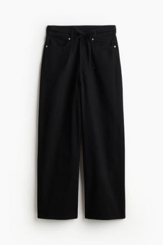 H&M Baggy Twillhose Schwarz, Chinohosen in Größe 32. Farbe: Black