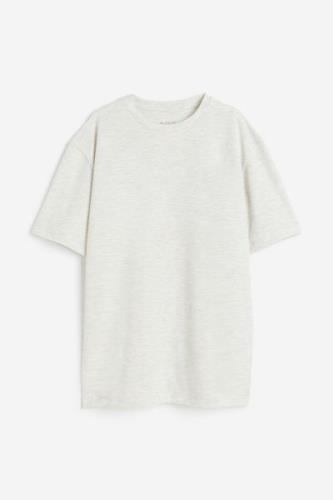 H&M DryMove™ Sport-T-Shirt mit Print Hellgraumeliert, Tops in Größe 12...