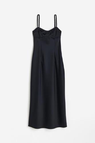 H&M Slipkleid aus Satin Schwarz, Alltagskleider in Größe M. Farbe: Bla...