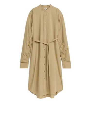 Arket Midikleid mit Puffärmeln Beige, Alltagskleider in Größe 36