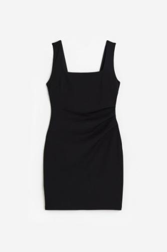 H&M Plissiertes Kleid Schwarz, Alltagskleider in Größe L. Farbe: Black