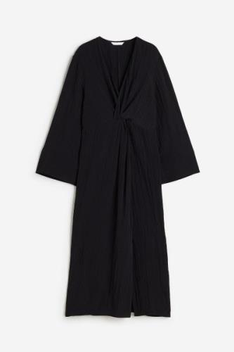 H&M Kleid mit Twistdetail Schwarz, Alltagskleider in Größe XL. Farbe: ...