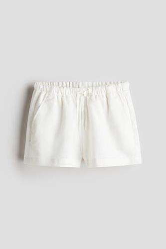 H&M Weiß, Shorts in Größe 134. Farbe: White