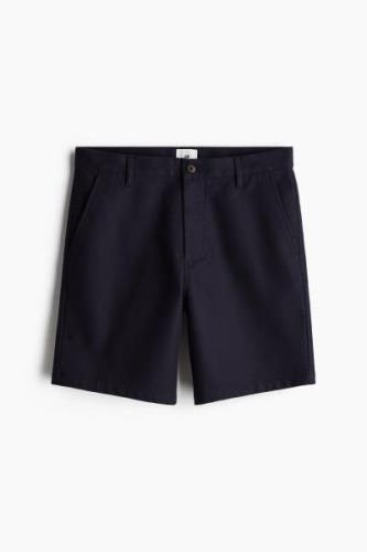 H&M Chinoshorts in Regular Fit Marineblau Größe W 28. Farbe: Navy blue