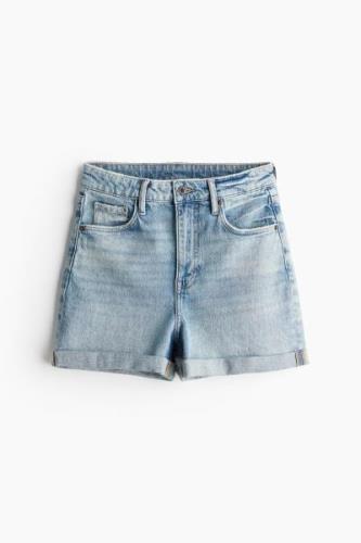 H&M Mom Ultra High Jeansshorts Helles Denimblau in Größe 48. Farbe: Li...