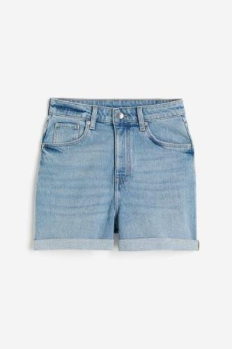 H&M Mom Ultra High Jeansshorts Helles Denimblau in Größe 56. Farbe: Li...