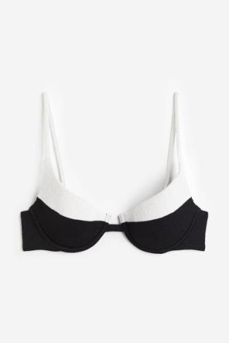 H&M Wattiertes Bikinitop Schwarz/Weiß, Bikini-Oberteil in Größe 70B. F...