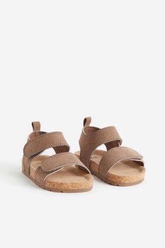 H&M Sandalen Braun in Größe 24. Farbe: Brown