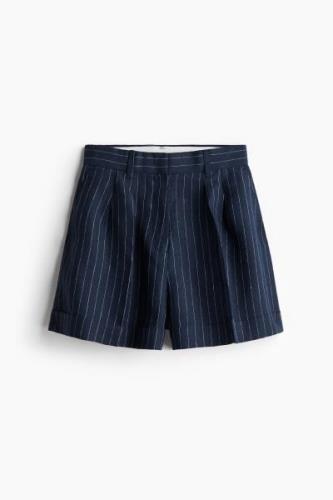 H&M Leinenshorts Marineblau/Nadelstreifen in Größe 44. Farbe: Navy blu...