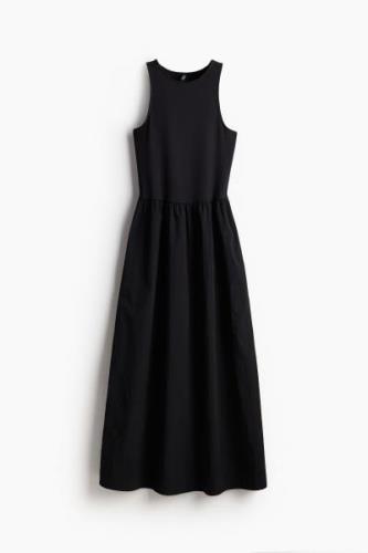 H&M Ausgestelltes Kleid Schwarz, Alltagskleider in Größe XXS. Farbe: B...