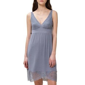 Triumph Lounge Me Amourette NDK New Fit Nightdress Grau Viskose 38 Dam...